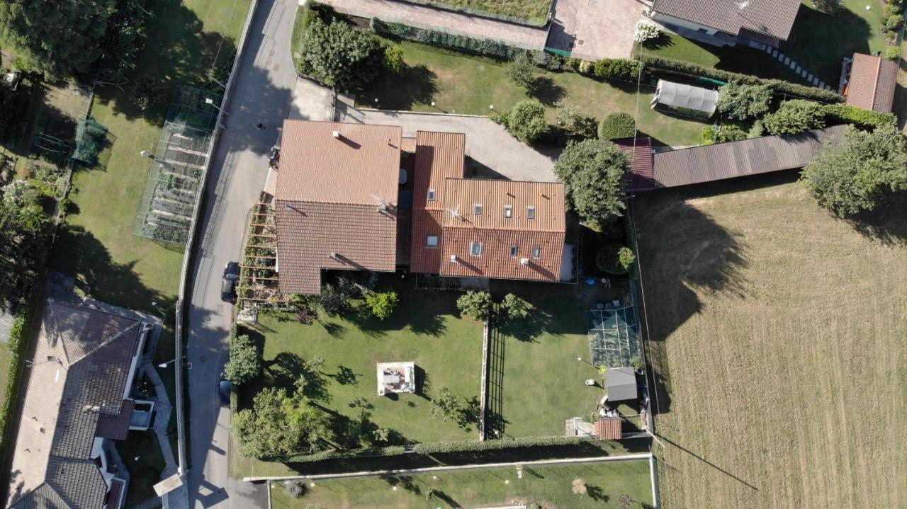 Bed & Breakfast Indi Thelar Villa Guardia Buitenkant foto