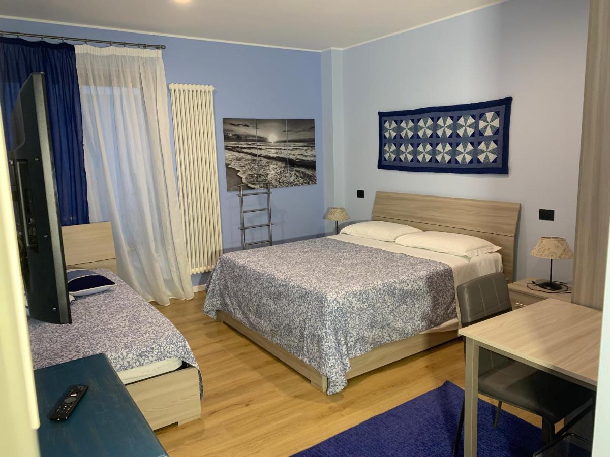 Bed & Breakfast Indi Thelar Villa Guardia Buitenkant foto