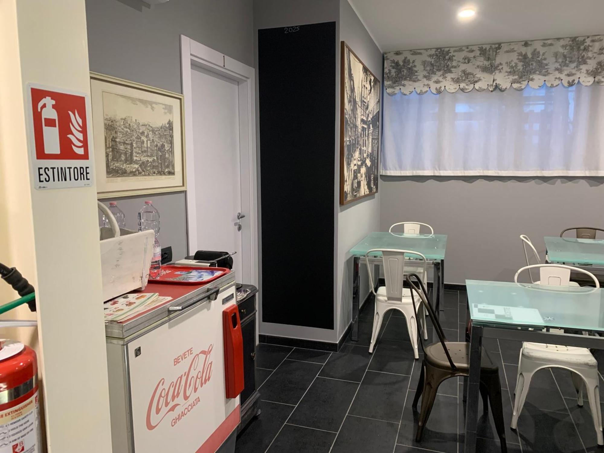 Bed & Breakfast Indi Thelar Villa Guardia Buitenkant foto